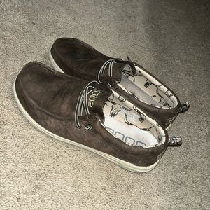 Hey Dude Wally Longhorn